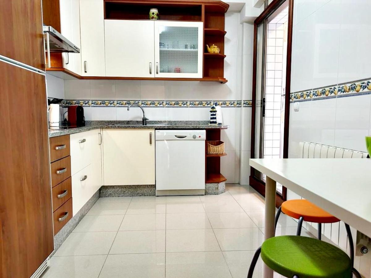 Holibai, Chulina, Cerca De La Playa, Con Piscina Y Parking Apartamento Baiona Exterior foto