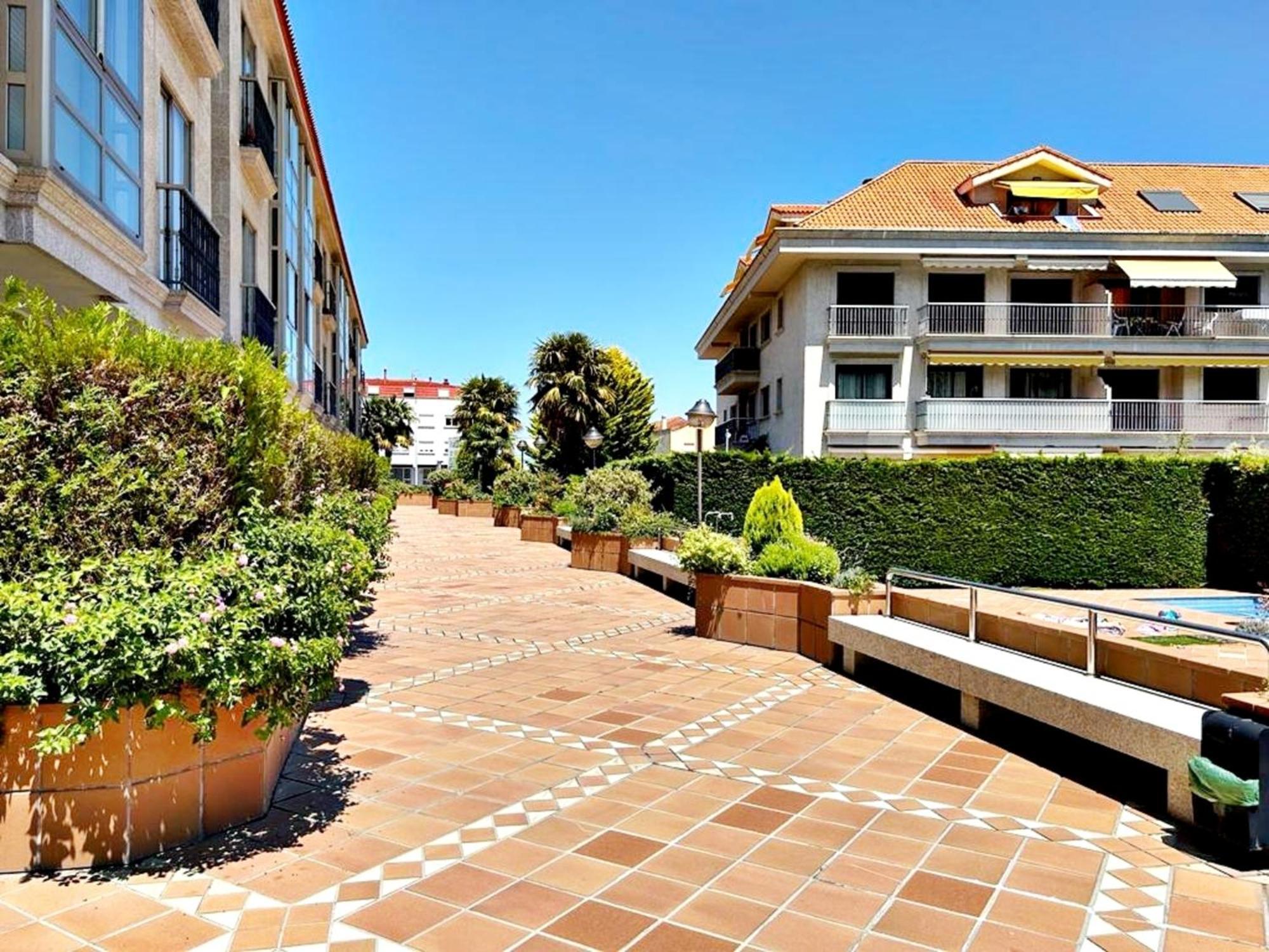 Holibai, Chulina, Cerca De La Playa, Con Piscina Y Parking Apartamento Baiona Exterior foto